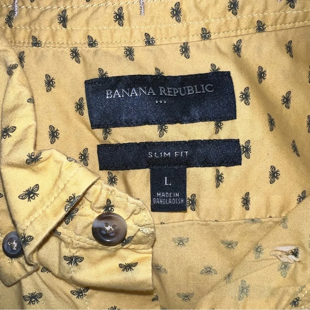 Banana Republic Men's Slim Fit Short Sleeve Button Down Shirt Yellow Bee Size‎ L